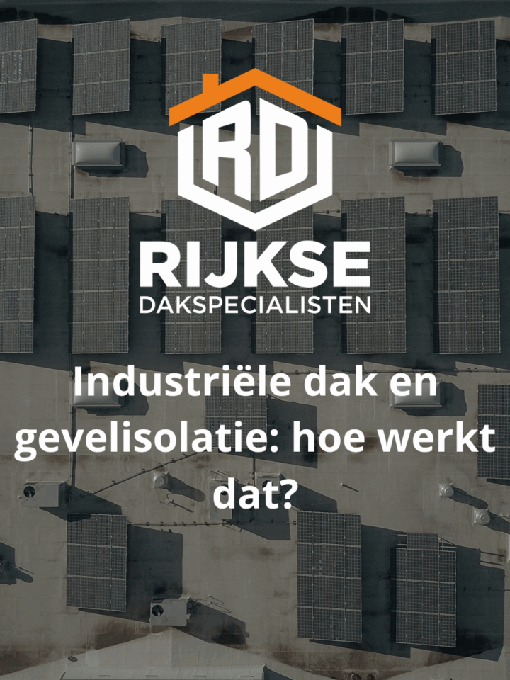 Industriële dak en gevelisolatie - dak van bovenaf met zonnepanelen en overliggende uitleggende tekst